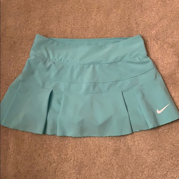 Nike Dresses & Skirts - Women’s xs tennis skirt